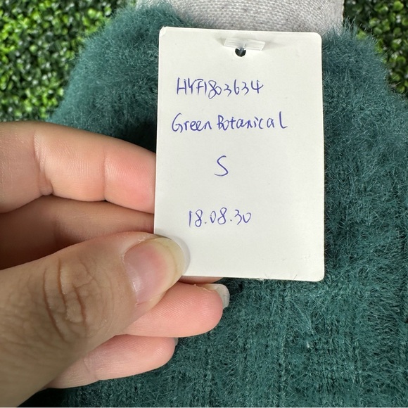 Nwt Teal Mock Neck long sleeve top balloon sleeve - Picture 5 of 8